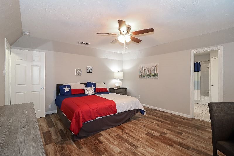 Furnished Finder property 594462_1 photo 9