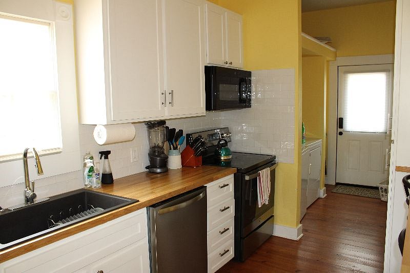 Furnished Finder property 594488_1 photo 8