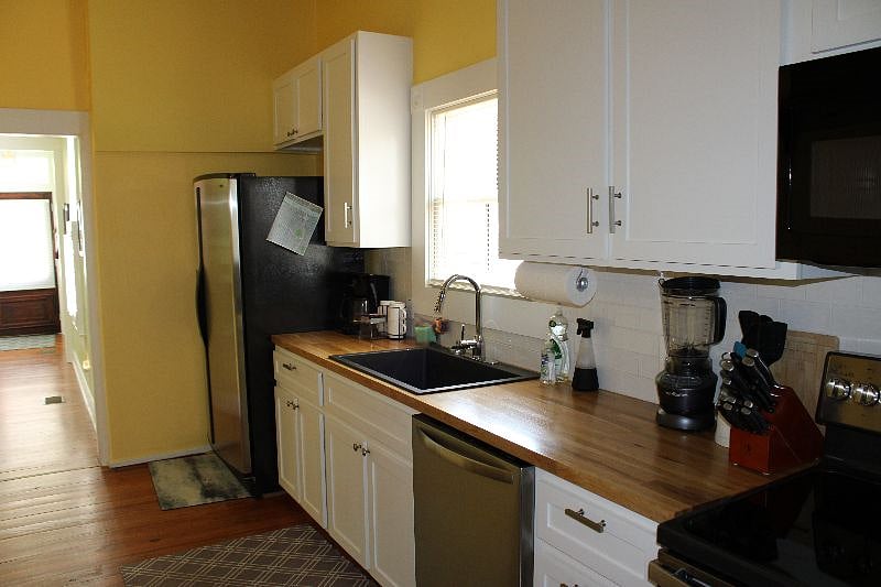 Furnished Finder property 594488_1 photo 9