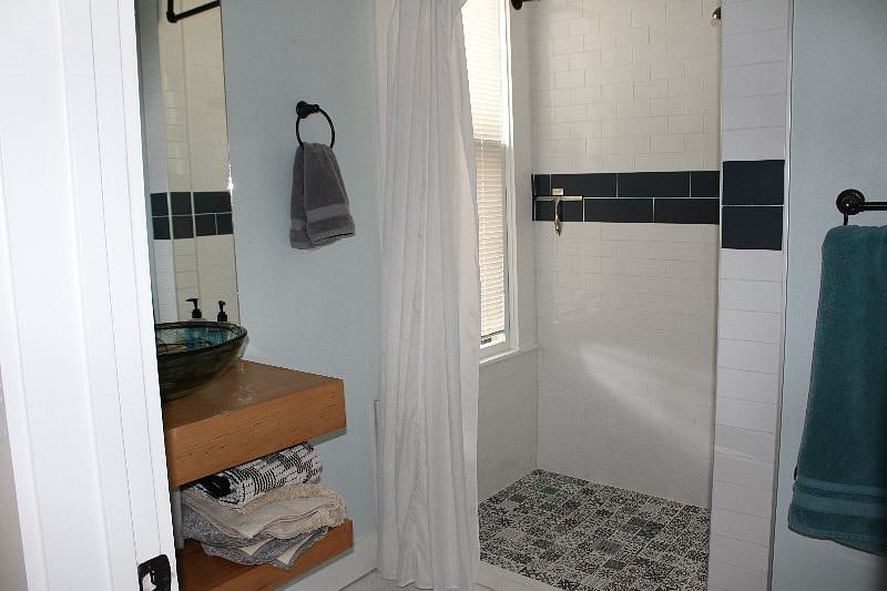 Furnished Finder property 594488_1 photo 11