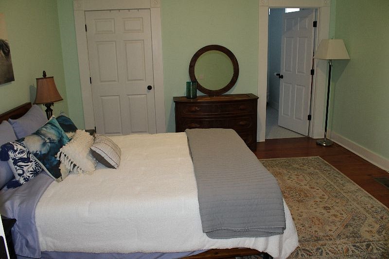 Furnished Finder property 594488_1 photo 15