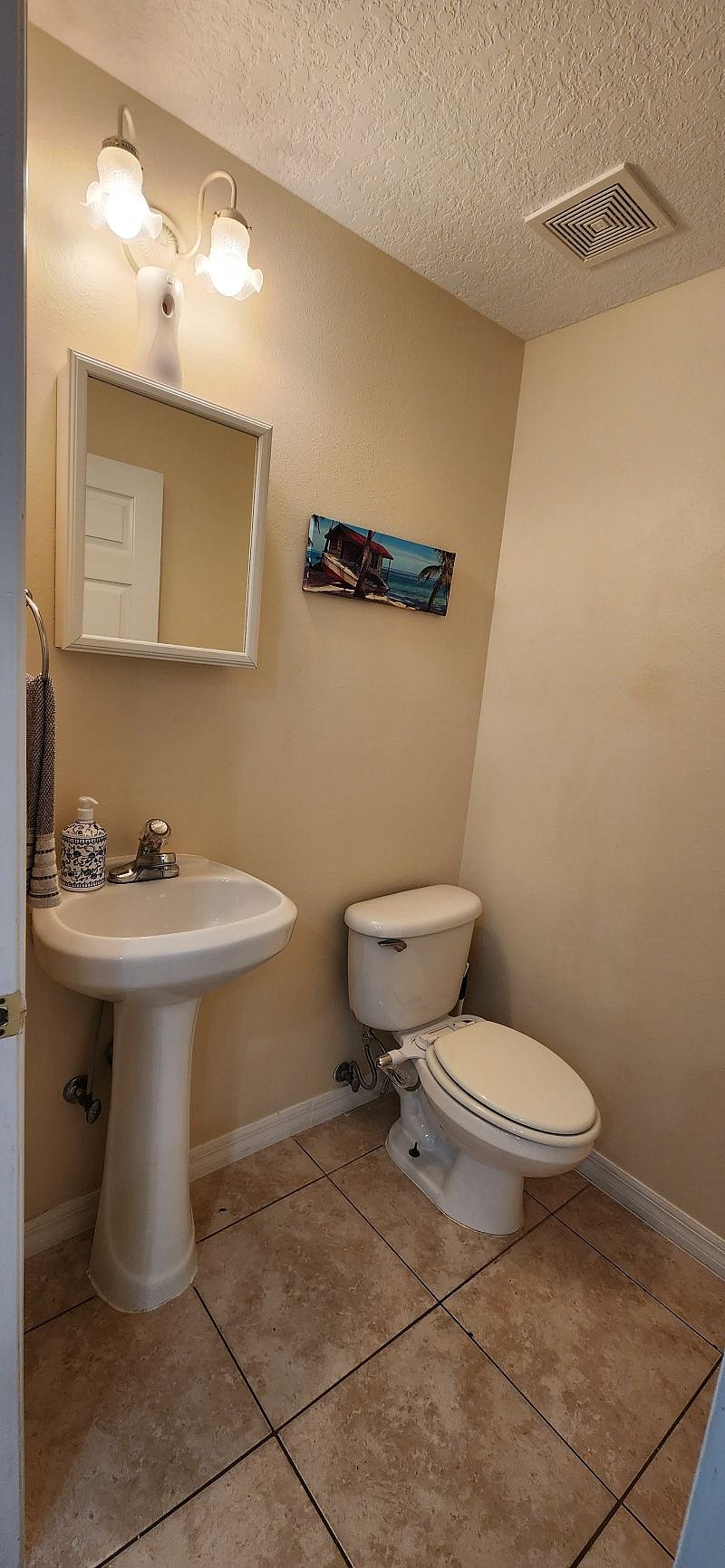 Furnished Finder property 594540_1 photo 23