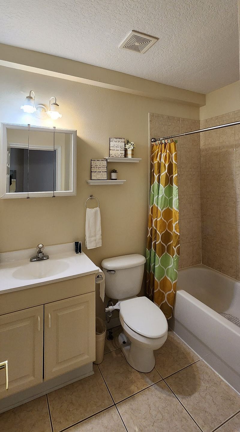 Furnished Finder property 594540_1 photo 33