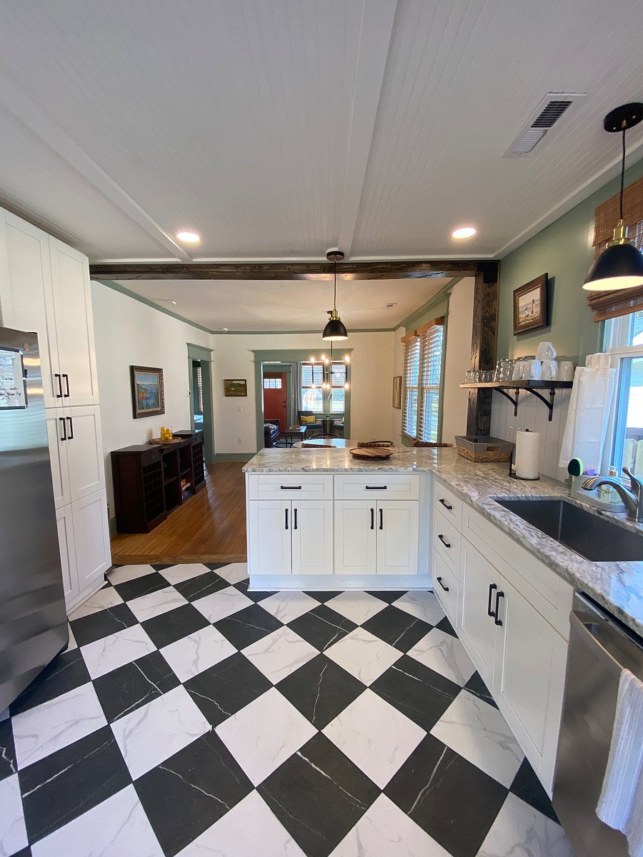 Furnished Finder property 594547_1 photo 3