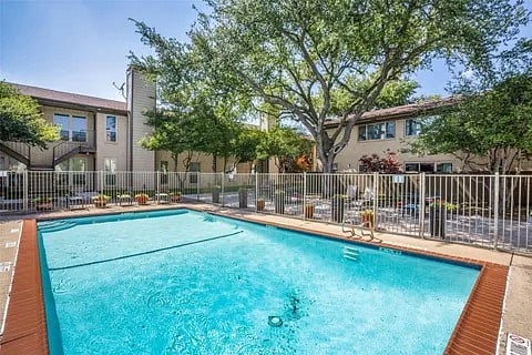 Furnished Finder property 594596_1 photo 2
