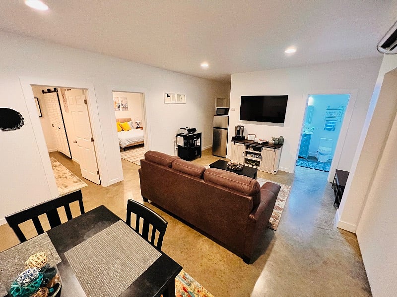 Furnished Finder property 594607_1 photo 6