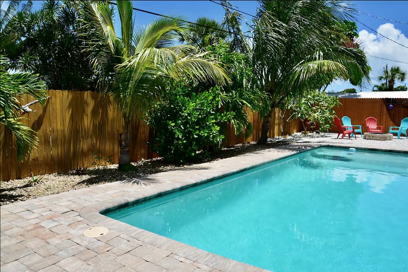Furnished Finder property 594683_1 photo 4