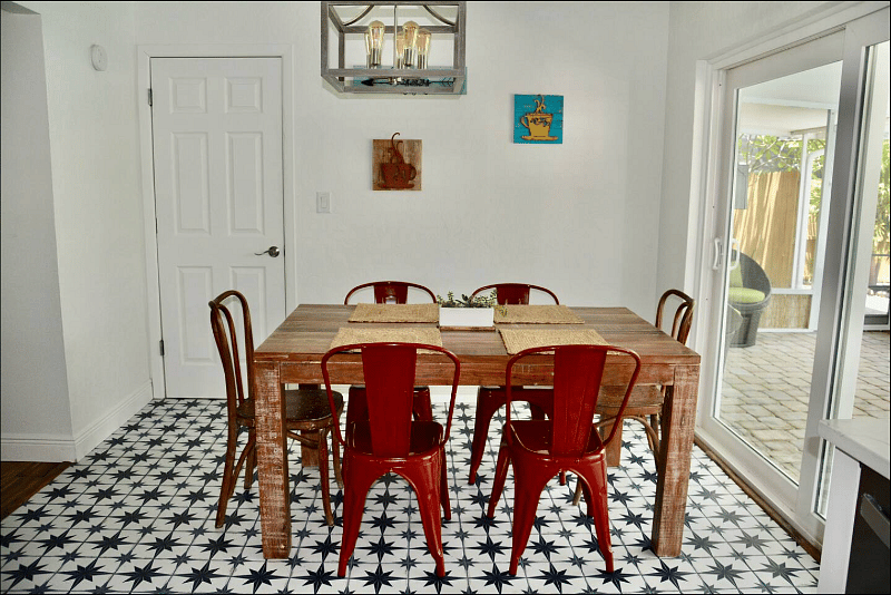 Furnished Finder property 594683_1 photo 25