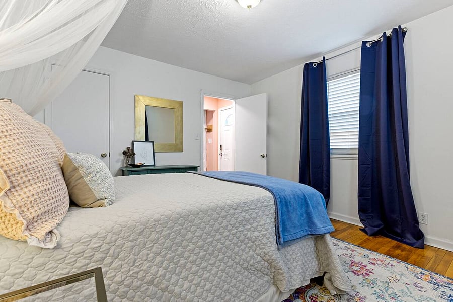 Furnished Finder property 594684_2 photo 11