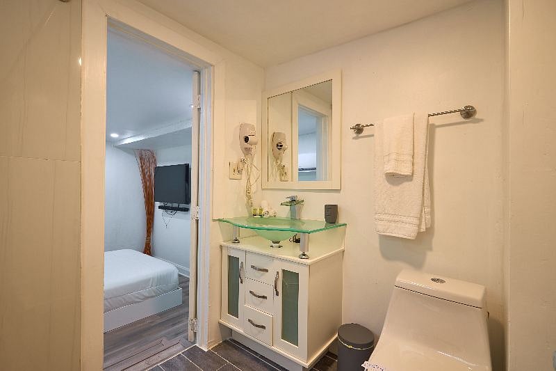 Furnished Finder property 594718_2 photo 27