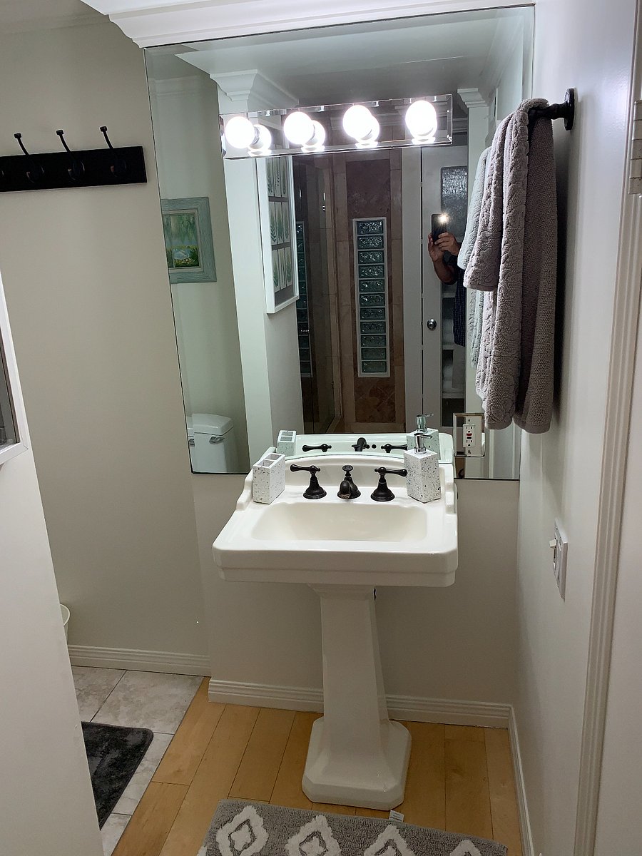 Furnished Finder property 594780_1 photo 12