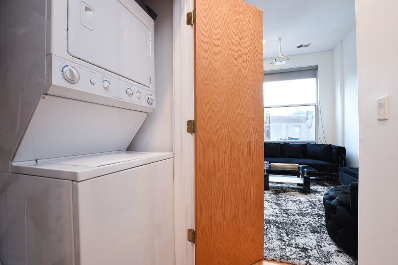 Furnished Finder property 594783_1 photo 10