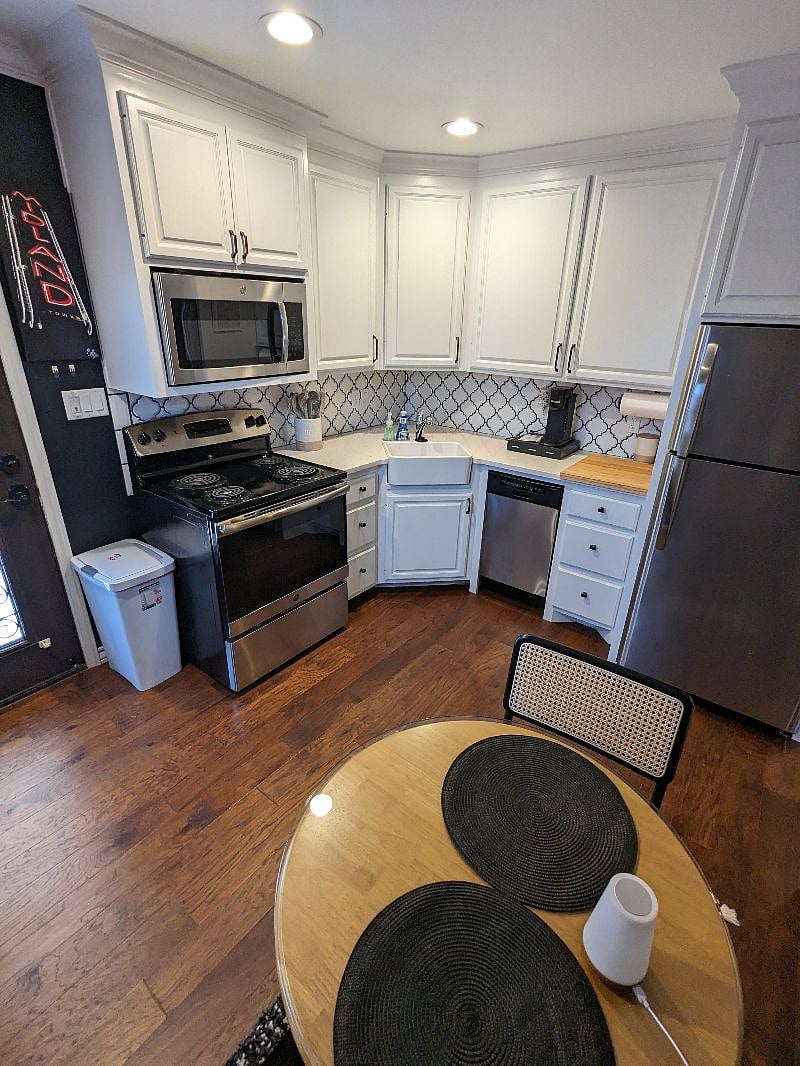 Furnished Finder property 594803_1 photo 75
