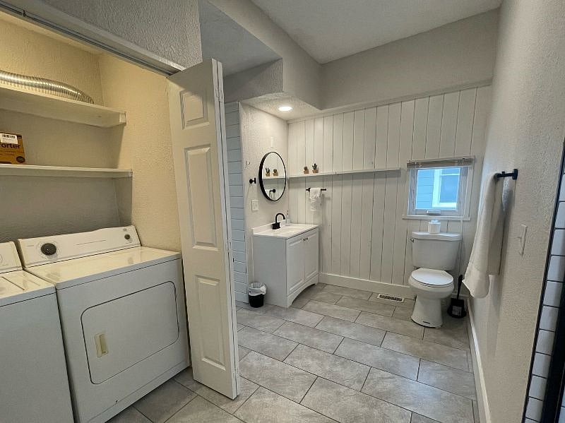 Furnished Finder property 594907_1 photo 19