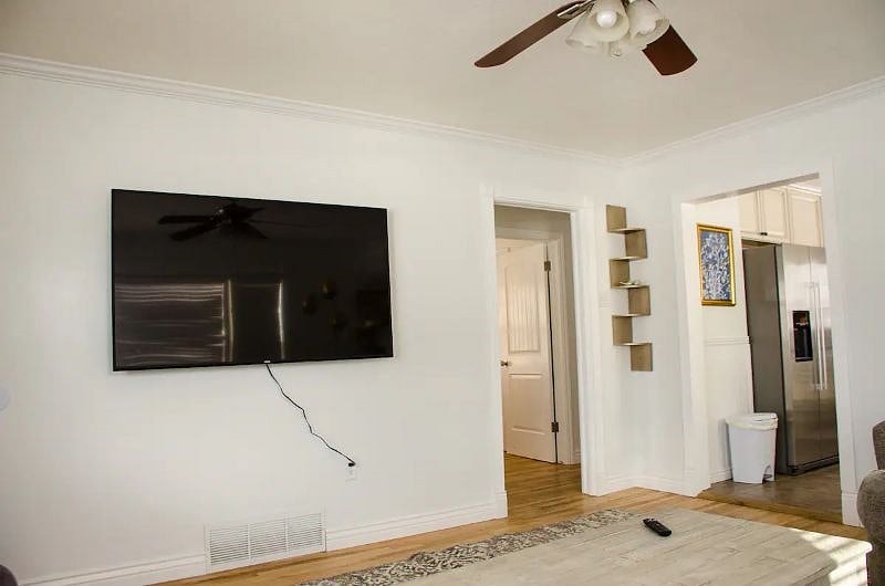 Furnished Finder property 594976_1 photo 3