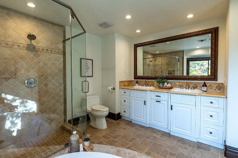 Furnished Finder property 594994_1 photo 15