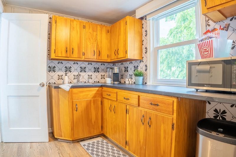 Furnished Finder property 595018_1 photo 13