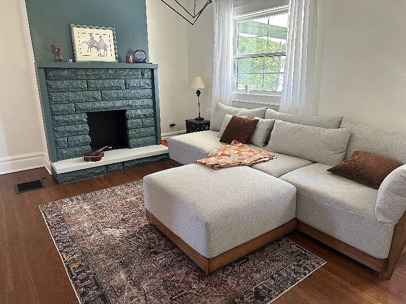 Furnished Finder property 595025_1 photo 3