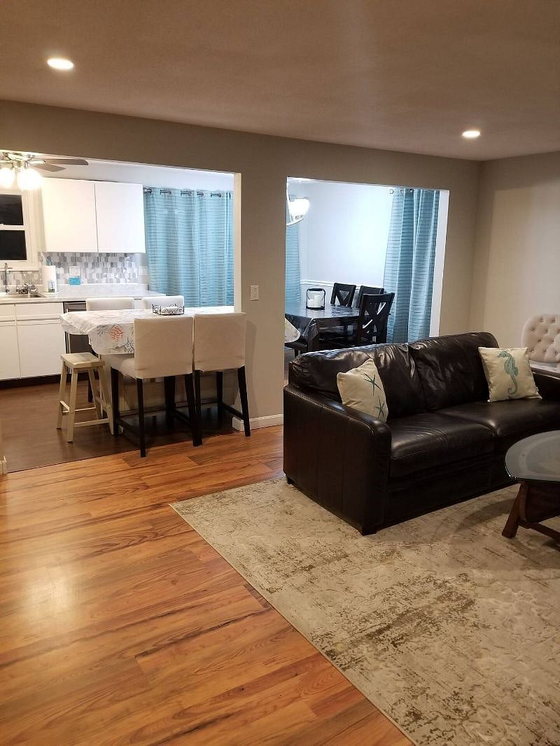 Furnished Finder property 595095_1 photo 3