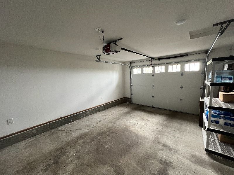 Furnished Finder property 595120_1 photo 15