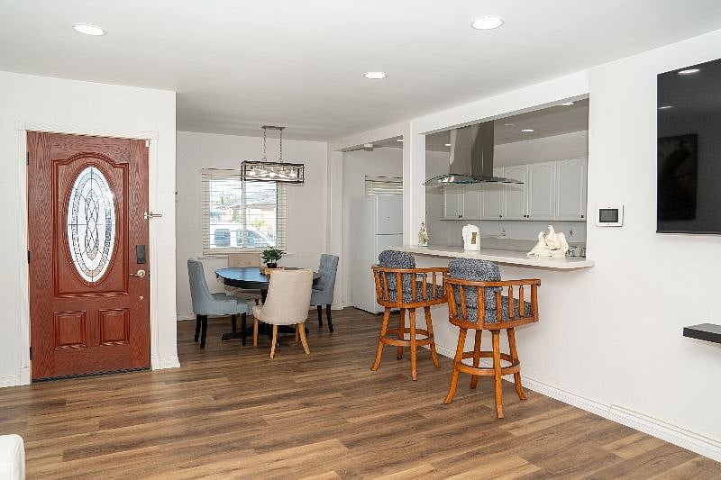 Furnished Finder property 595133_1 photo 6