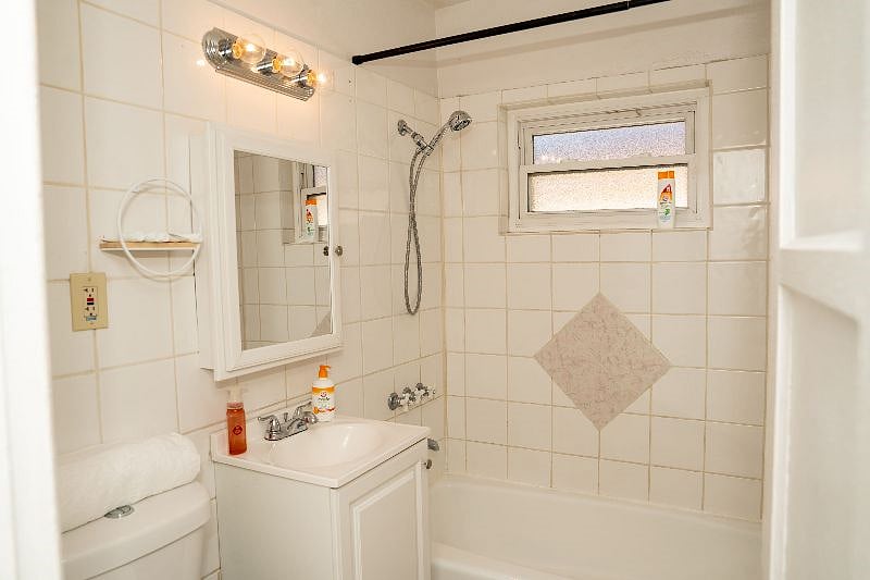 Furnished Finder property 595133_1 photo 23