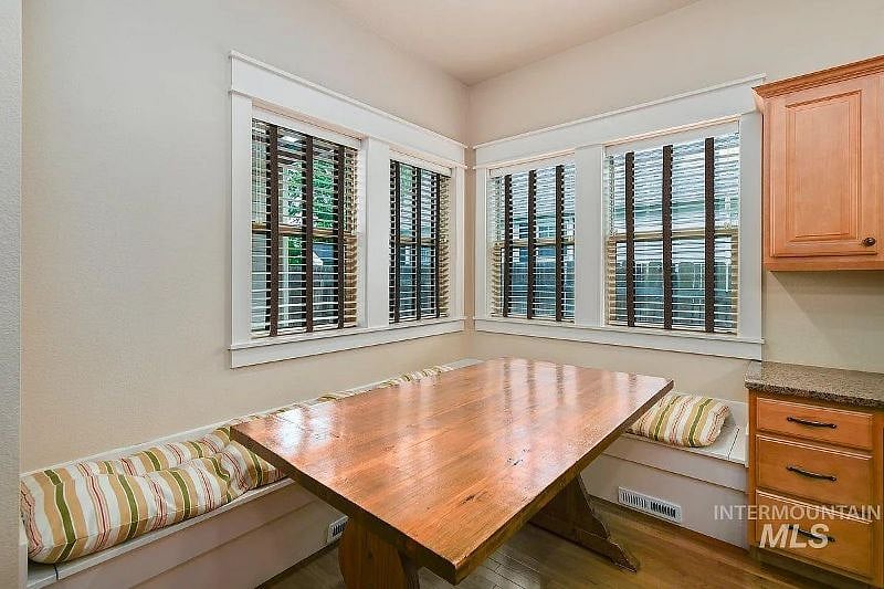 Furnished Finder property 595179_1 photo 3