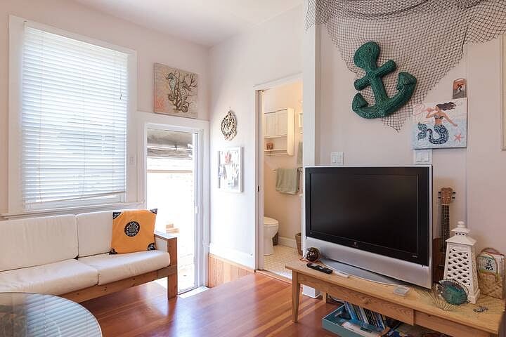 Furnished Finder property 595186_1 photo 3