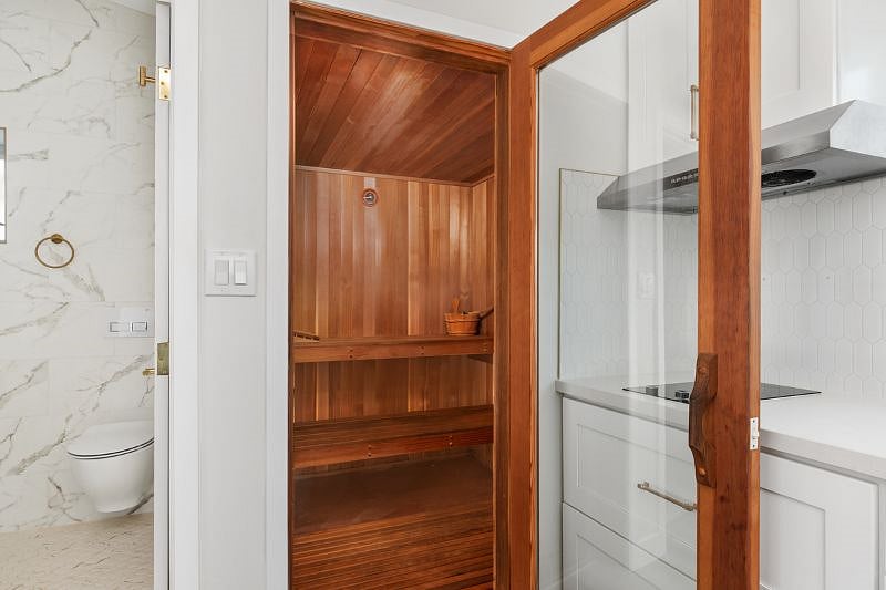 Furnished Finder property 595234_1 photo 9