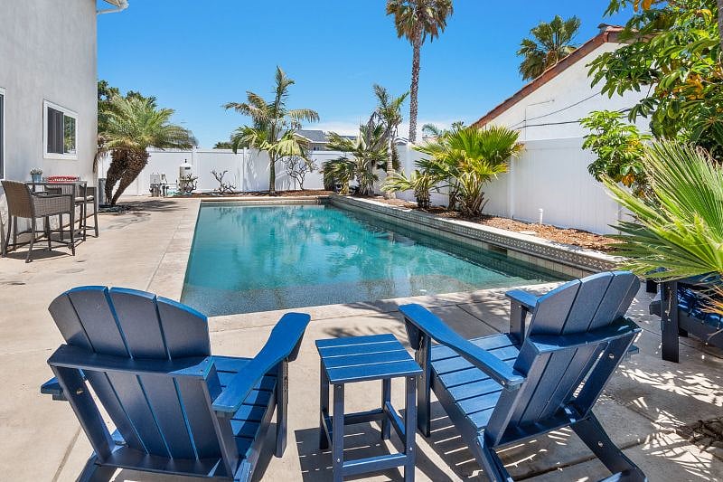 Furnished Finder property 595234_1 photo 3