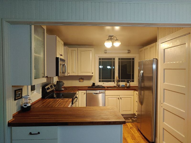 Full kitchen in Unit 1 (2-bedroom unit)
