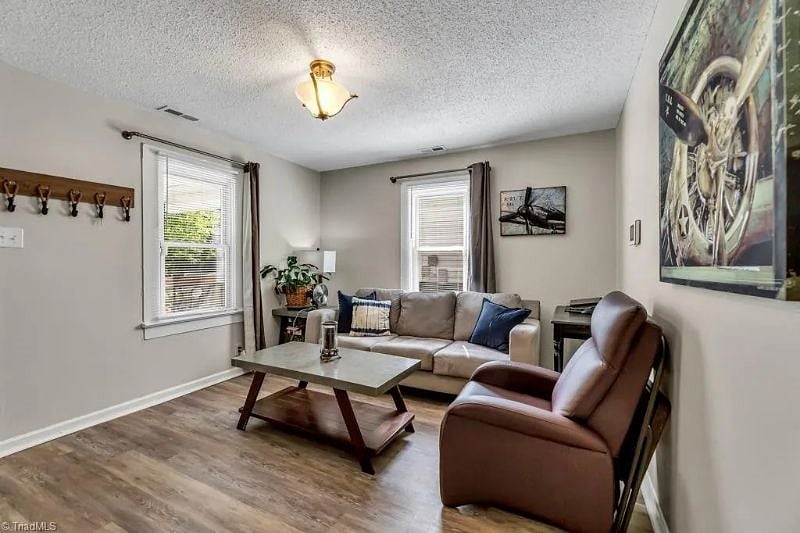 Furnished Finder property 595256_1 photo 5