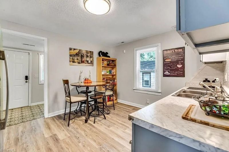 Furnished Finder property 595256_1 photo 10
