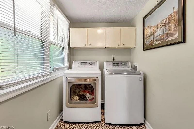 Furnished Finder property 595256_1 photo 16