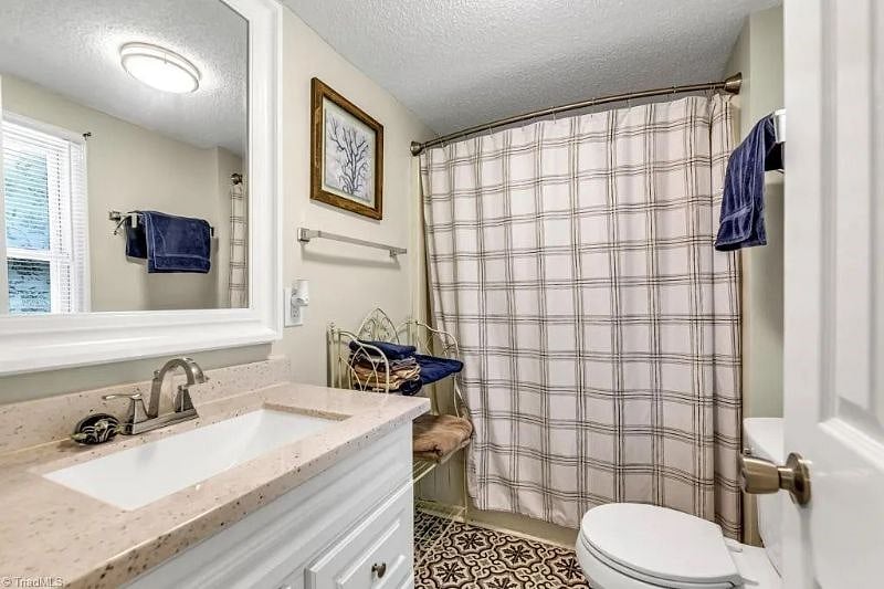 Furnished Finder property 595256_1 photo 17