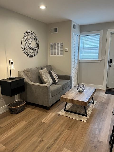 Furnished Finder property 595264_1 photo 5
