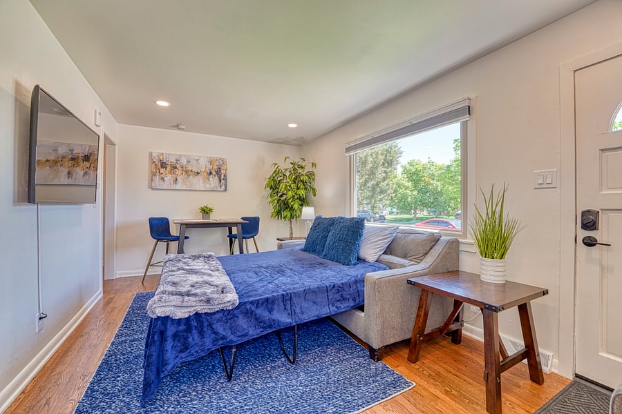 Furnished Finder property 595289_1 photo 16