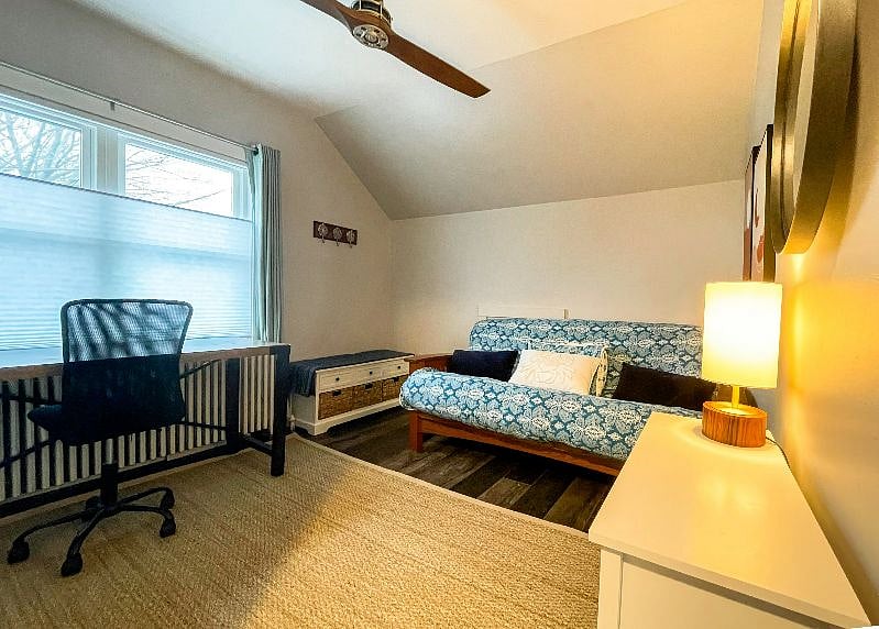 Upstairs office / 4th bedroom (futon folds out to full bed)