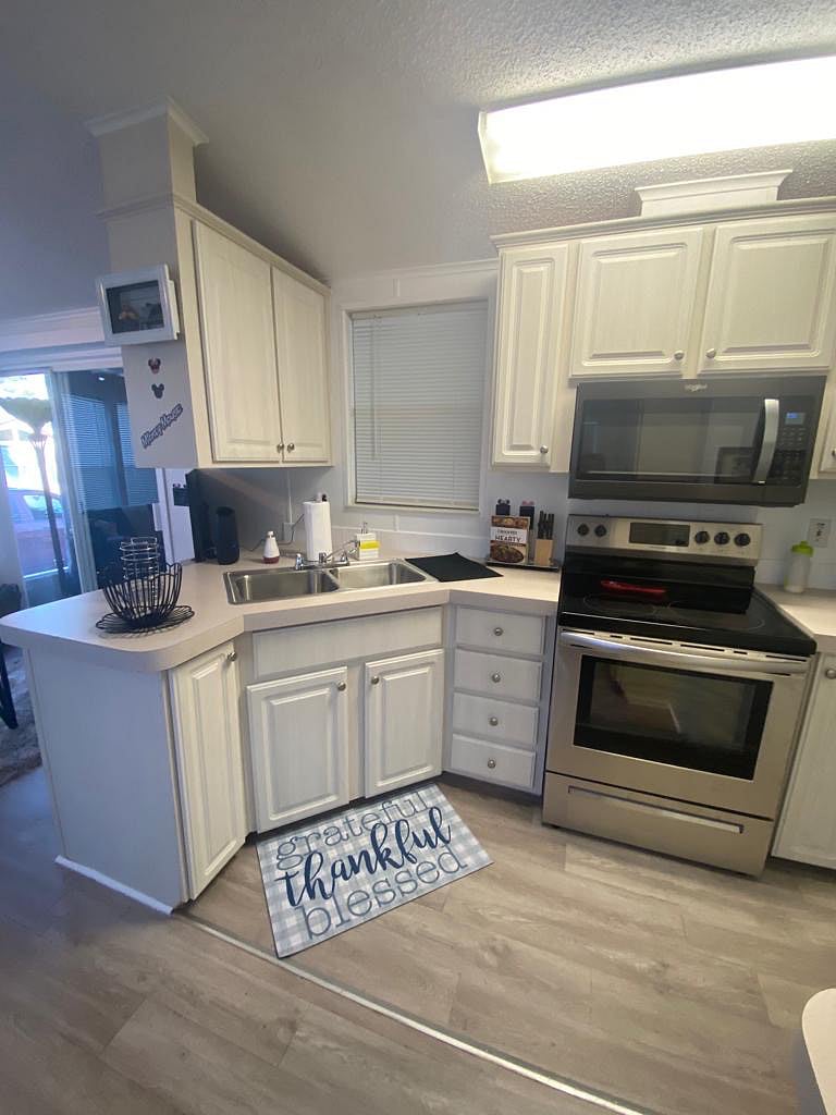 Furnished Finder property 595305_1 photo 3