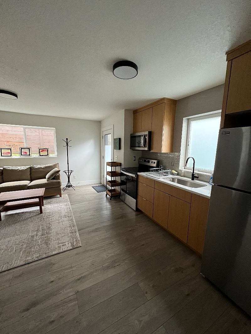 Furnished Finder property 595333_1 photo 4