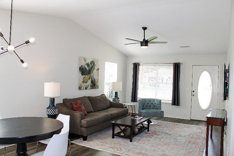 Furnished Finder property 595345_1 photo 13