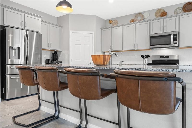 Furnished Finder property 595384_1 photo 36