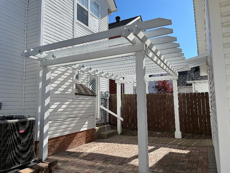 Backyard requires no maintenance.