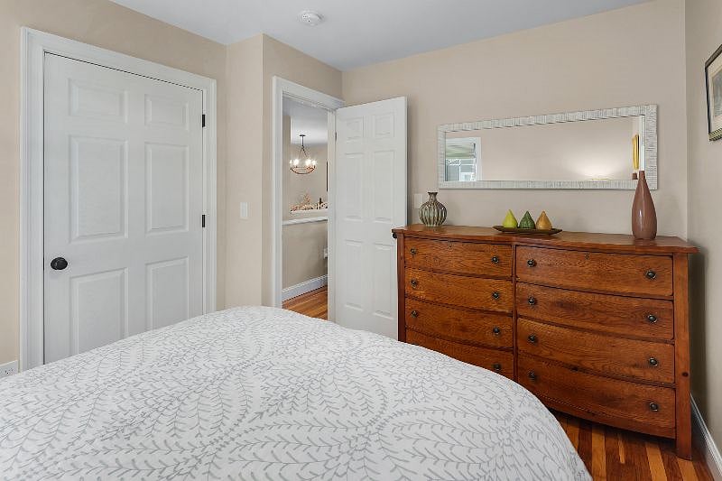 Furnished Finder property 595560_1 photo 12