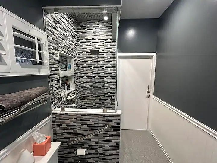 Furnished Finder property 595582_1 photo 8