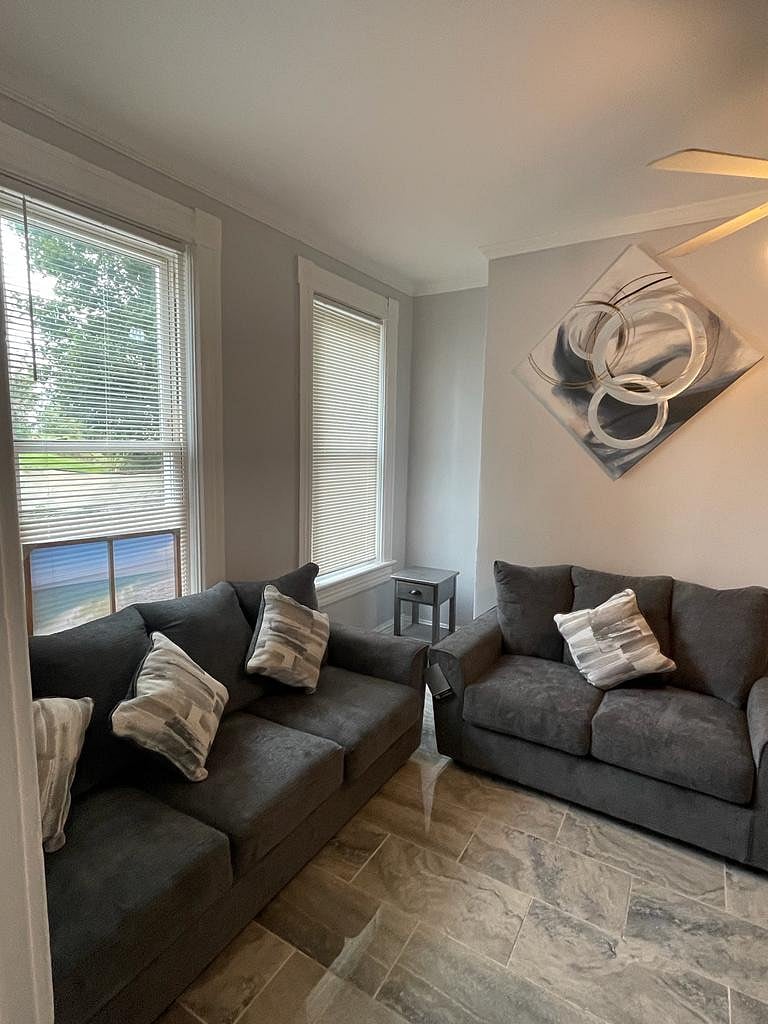 Furnished Finder property 595588_1 photo 7