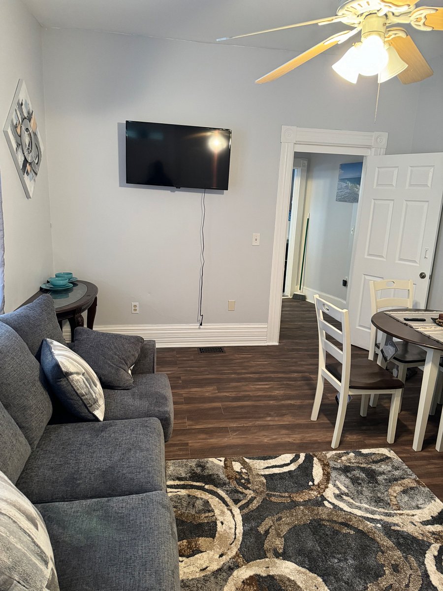 Furnished Finder property 595588_2 photo 25