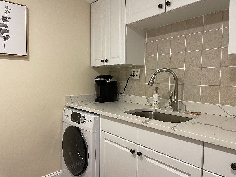 Washer/Dryer All-In-One under counter