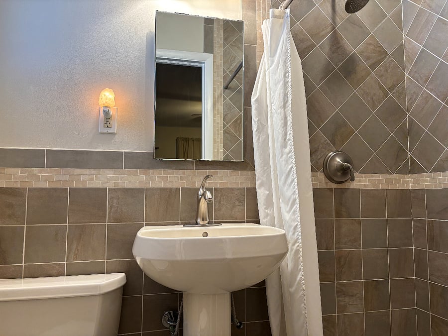 Full Bath connected to 3rd Bedroom