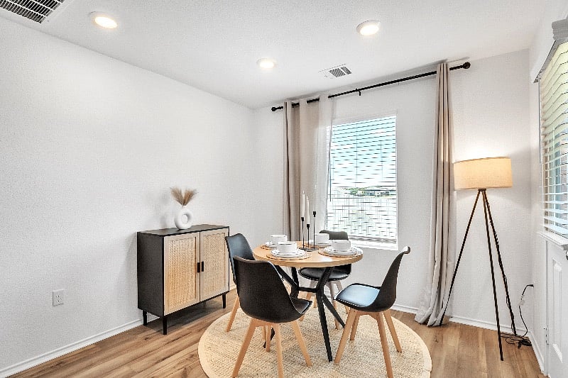 Furnished Finder property 595639_1 photo 3